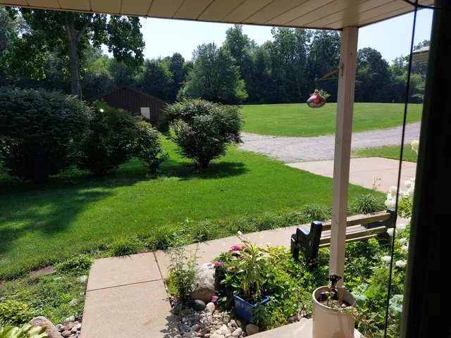 $699,000 | 58560 Indian Lake Road, Dowagiac, MI 49047