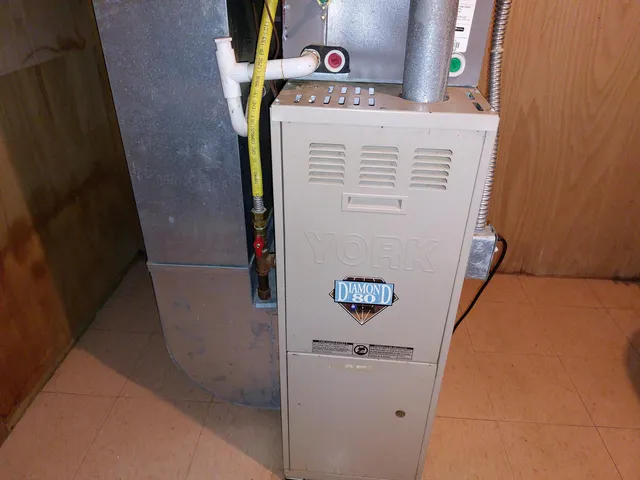 $699,000 | 58560 Indian Lake Road, Dowagiac, MI 49047