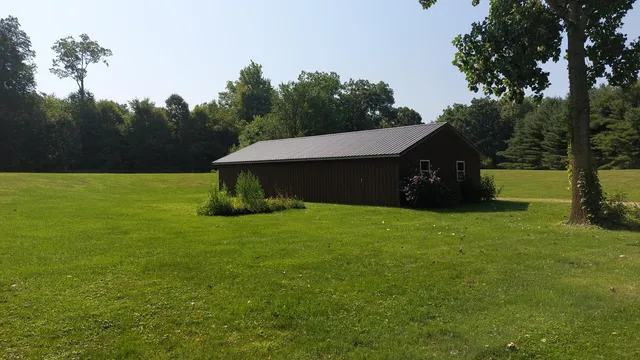 $699,000 | 58560 Indian Lake Road, Dowagiac, MI 49047