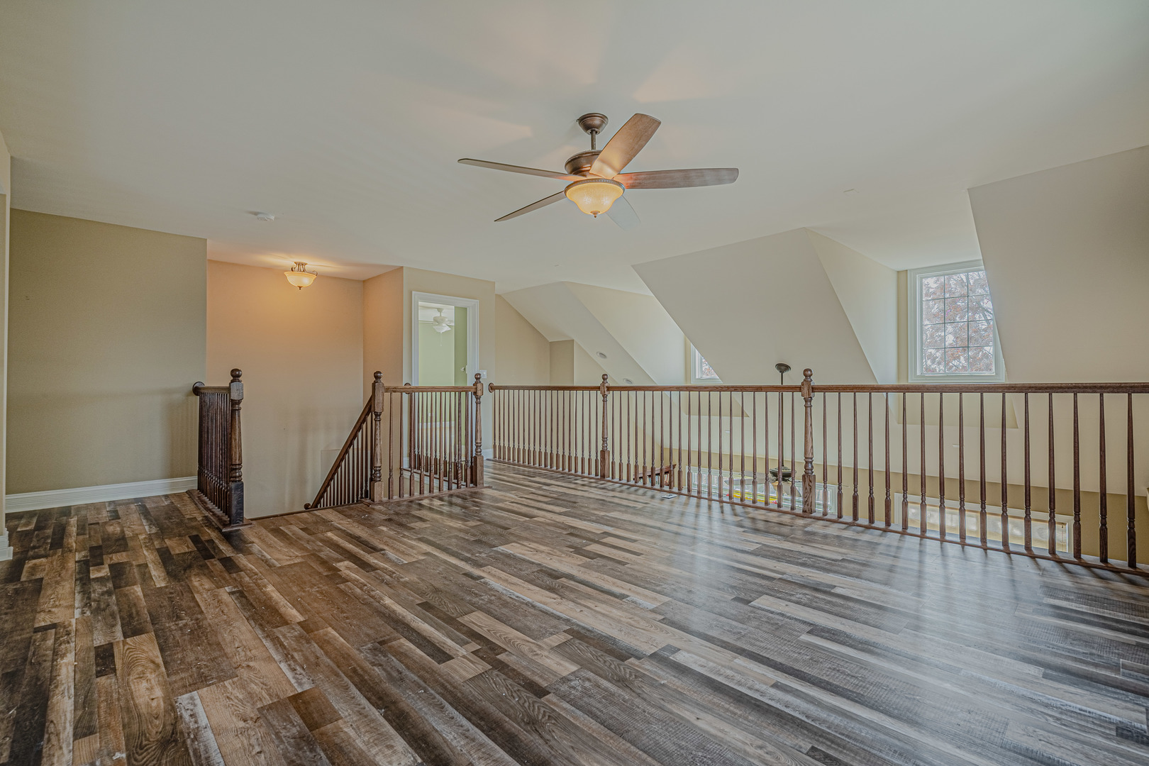 171 Partridge Lane Bartlett, IL 60103 - Photo 18 of 34 a view of a hall with wooden floor