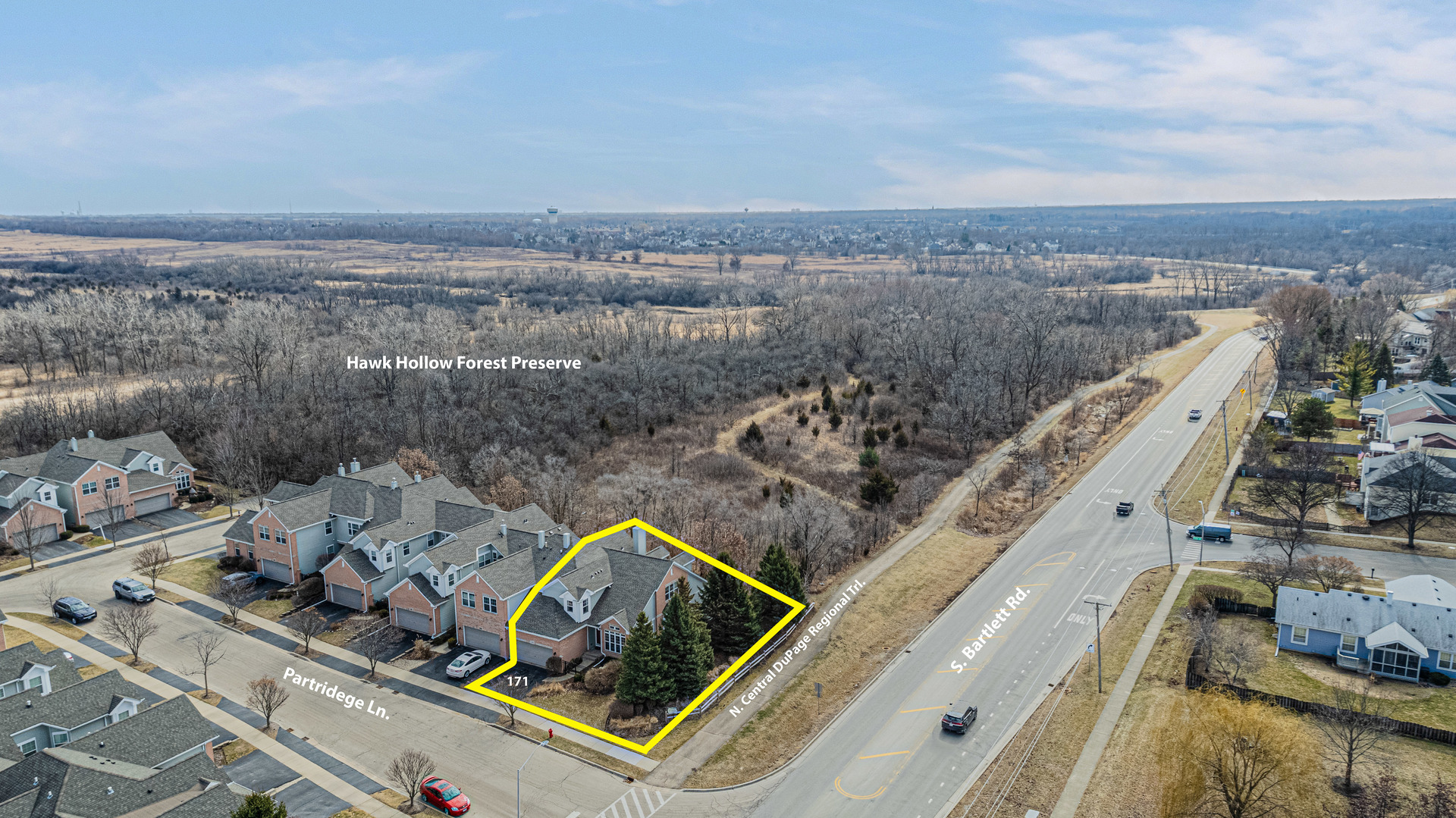 171 Partridge Lane Bartlett, IL 60103 - Photo 2 of 34 a view of a city from a balcony