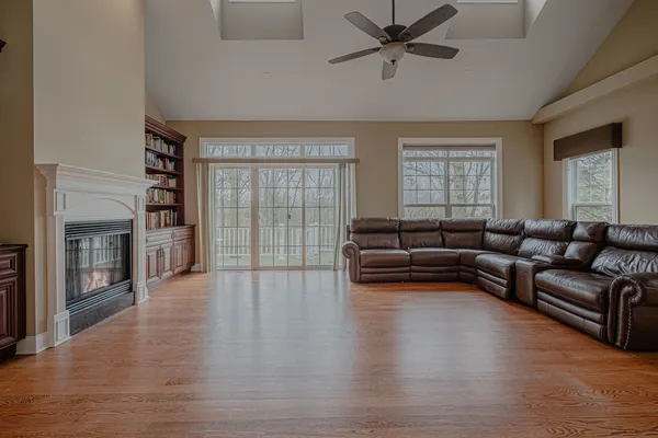 $500,000 | 171 Partridge Lane, Bartlett, IL 60103