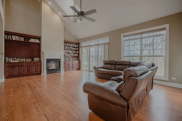 $500,000 | 171 Partridge Lane, Bartlett, IL 60103