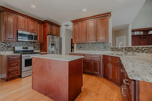 $500,000 | 171 Partridge Lane, Bartlett, IL 60103