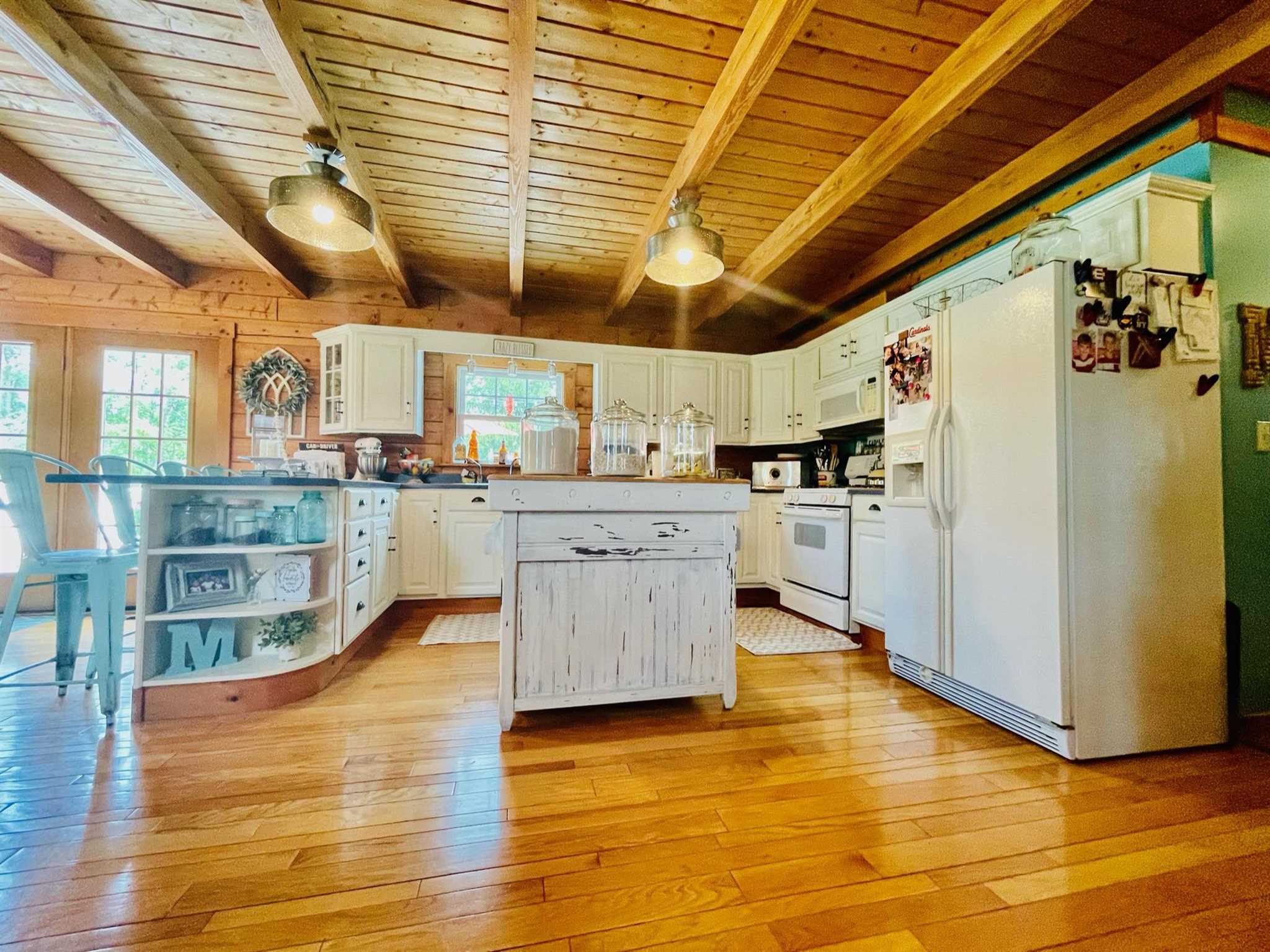 610 Helton Road Bedford, IN 47421 - Photo 14 of 36