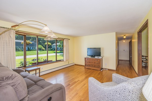 5 Anvill Road Wilbraham, MA 01095 - Photo 5 of 24