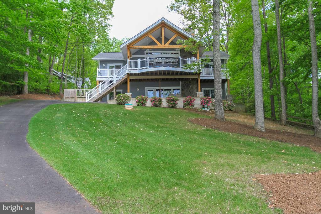 3749 Breaknock Road Bumpass, VA 23024 - Photo 3 of 29 Lake side