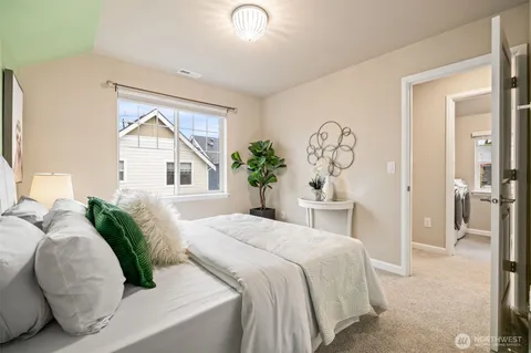 $840,000 | 3221 Southwest Holly Street, Seattle, WA 98126