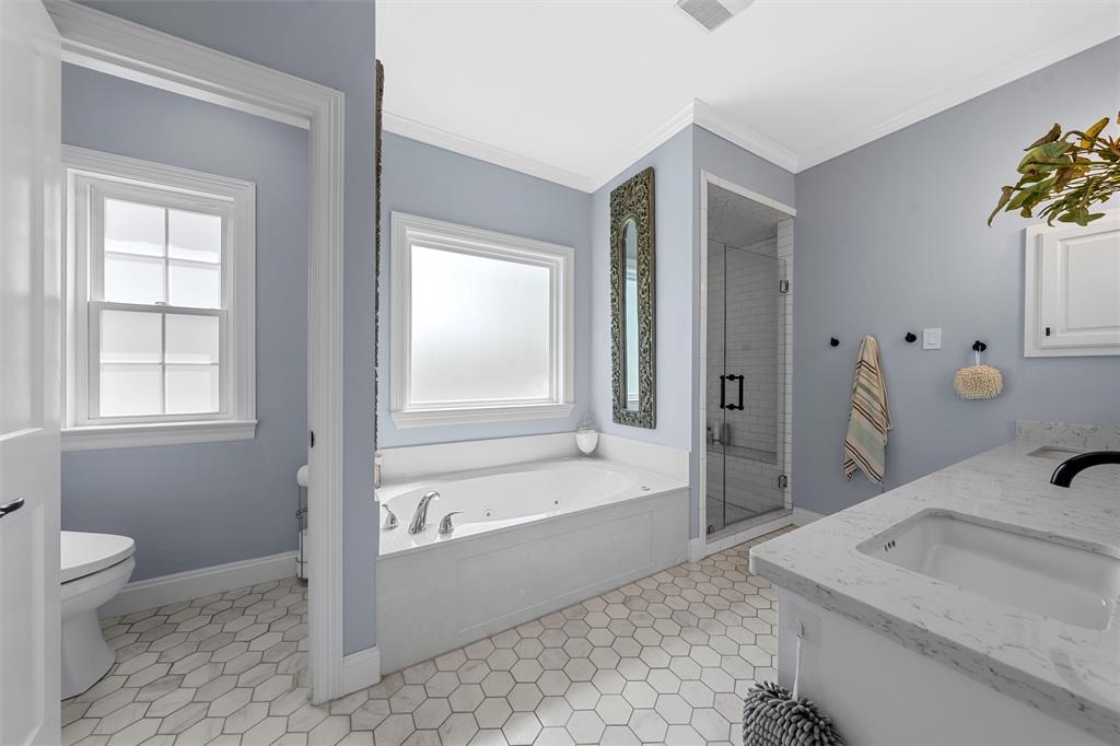 465 Austin Hines Drive China Spring, TX 76633 - Photo 16 of 40