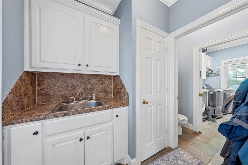 465 Austin Hines Drive China Spring, TX 76633 - Photo 21 of 40