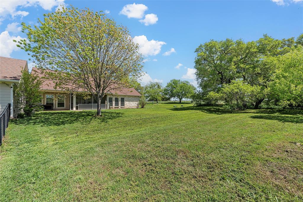 465 Austin Hines Drive China Spring, TX 76633 - Photo 25 of 40