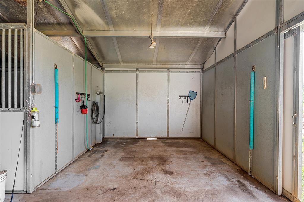 465 Austin Hines Drive China Spring, TX 76633 - Photo 30 of 40