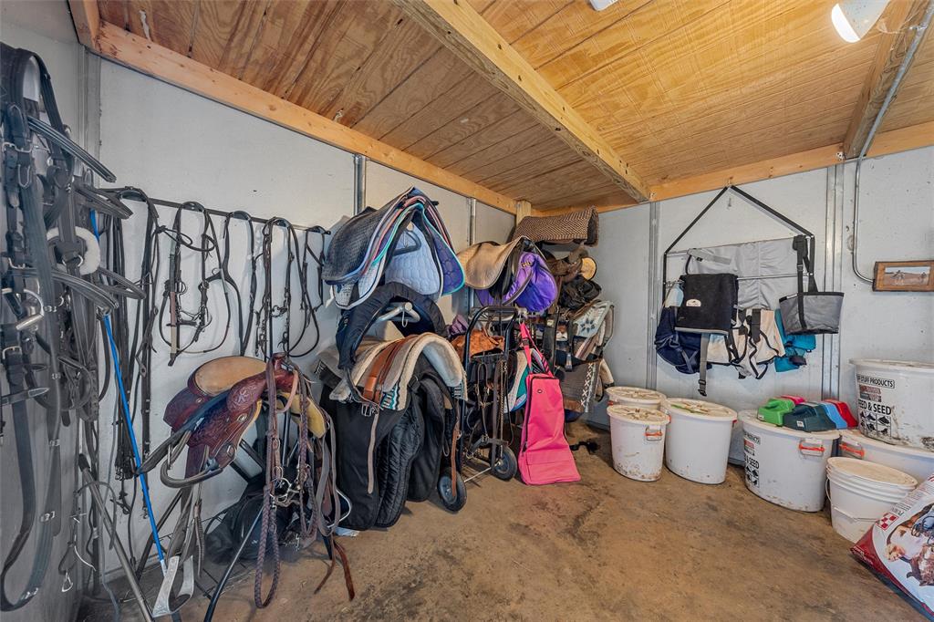 465 Austin Hines Drive China Spring, TX 76633 - Photo 31 of 40