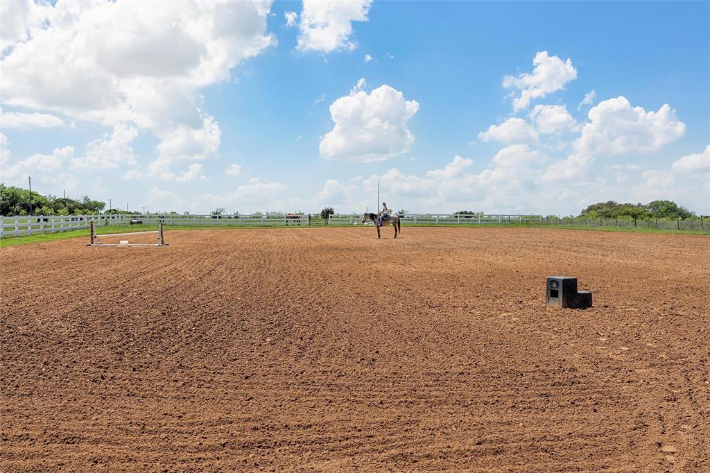 465 Austin Hines Drive China Spring, TX 76633 - Photo 37 of 40