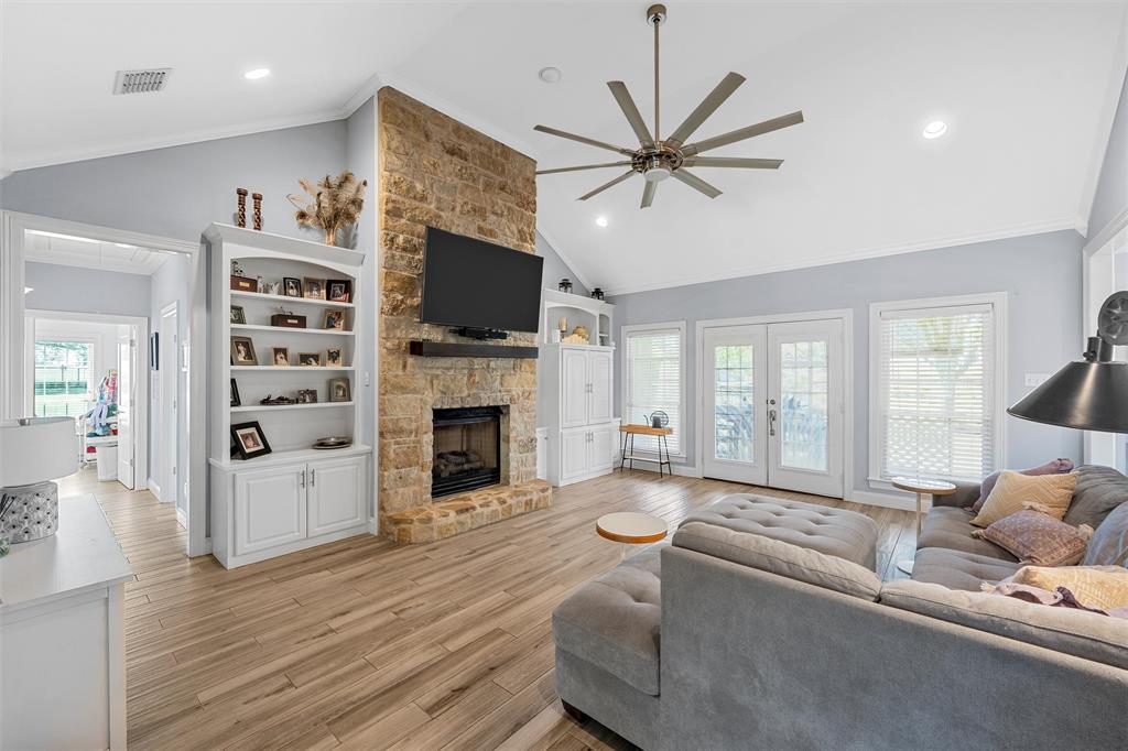 465 Austin Hines Drive China Spring, TX 76633 - Photo 6 of 40