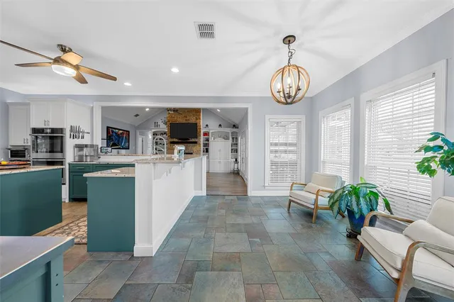 $795,000 | 465 Austin Hines Drive, China Spring, TX 76633