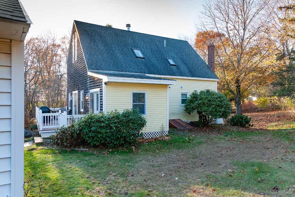 702 Goodwin Road Eliot, ME 03903 - Photo 27 of 35