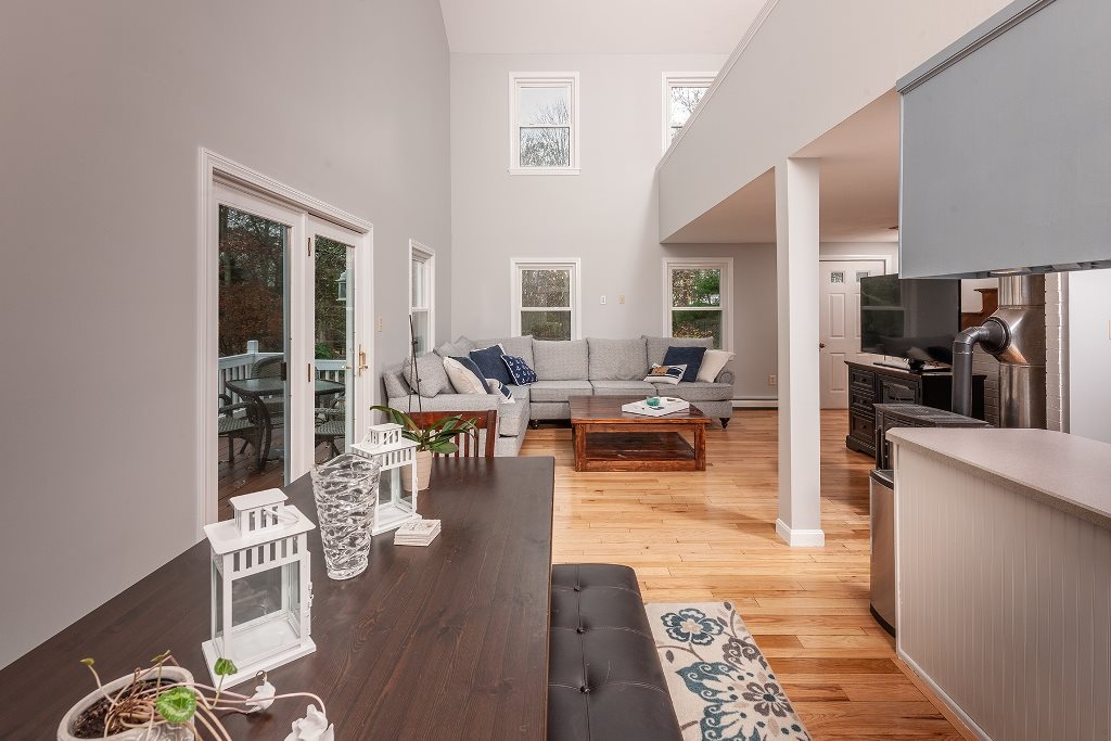 702 Goodwin Road Eliot, ME 03903 - Photo 4 of 35