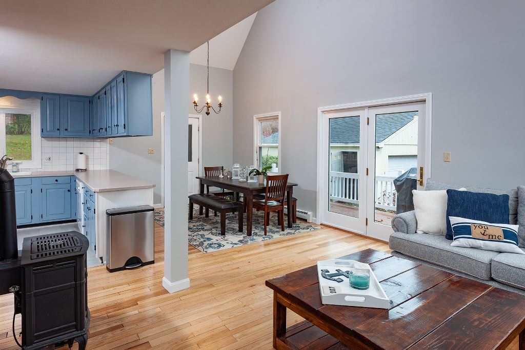 702 Goodwin Road Eliot, ME 03903 - Photo 5 of 35