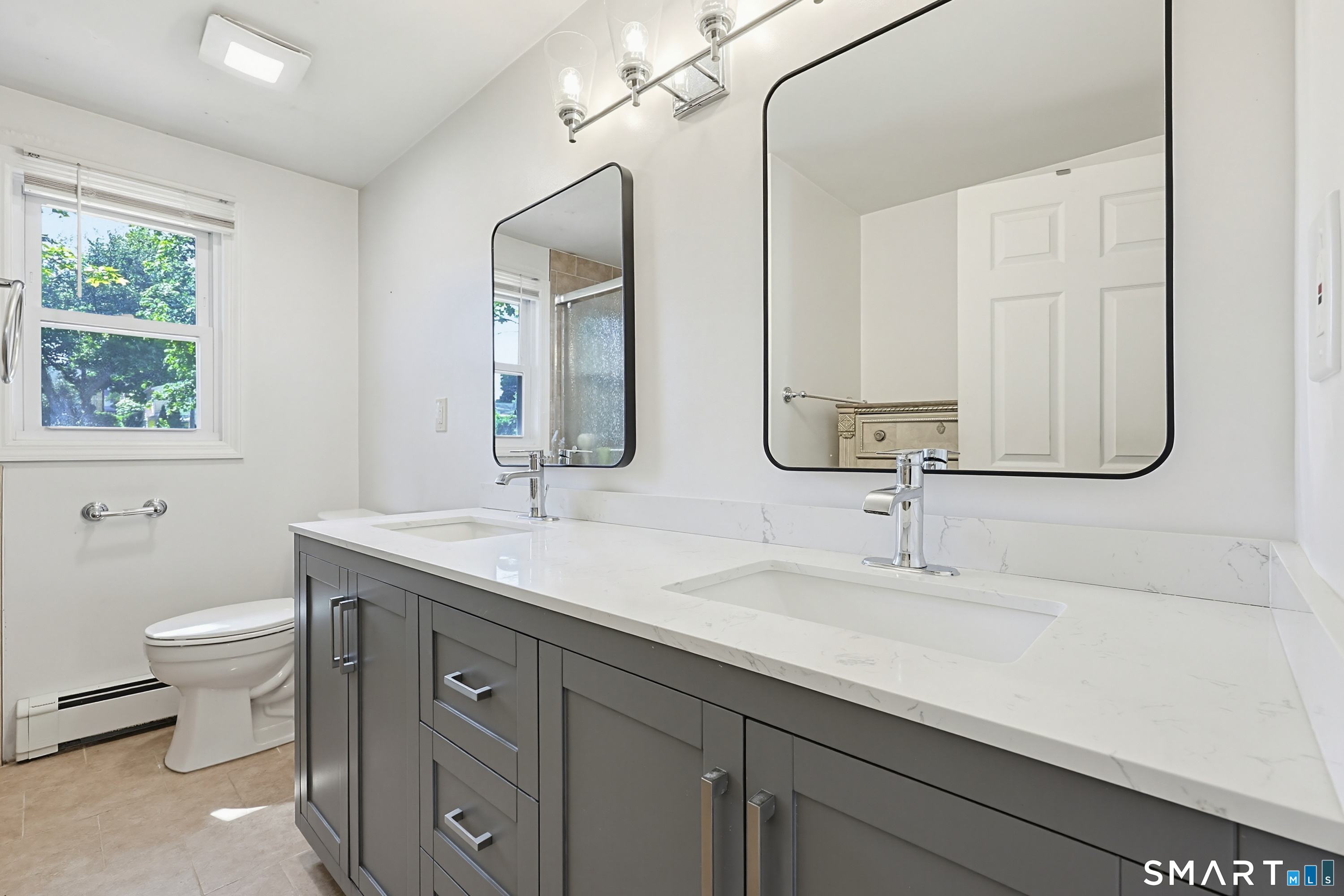 3 Lane Avenue Trumbull, CT 06611 - Photo 7 of 18