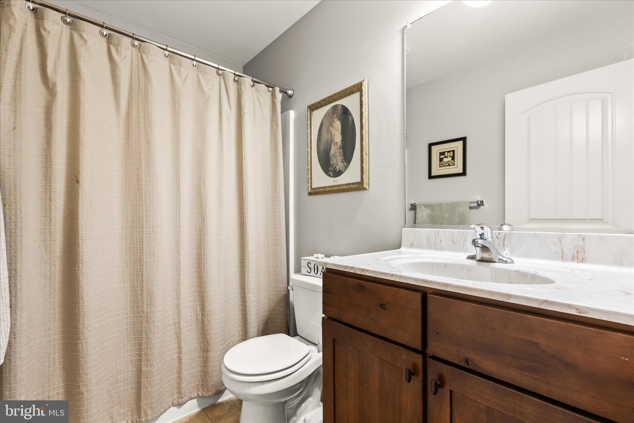 3171 Eckard Road Westminster, MD 21157 - Photo 17 of 28 Hall Bath