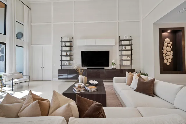 $5,495,000 | 2350 Windsor Circle, Boca Raton, FL 33431