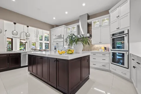 $5,495,000 | 2350 Windsor Circle, Boca Raton, FL 33431