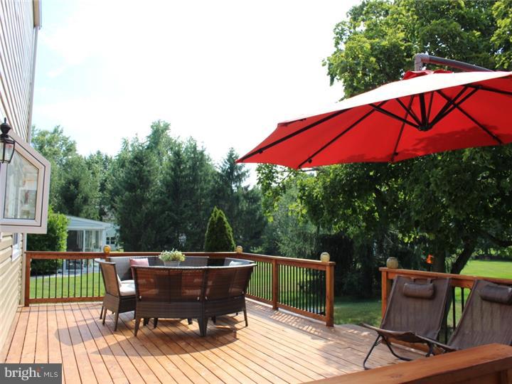 2422 Line Lexington Road Hatfield, PA 19440 - Photo 6 of 21 Deck
