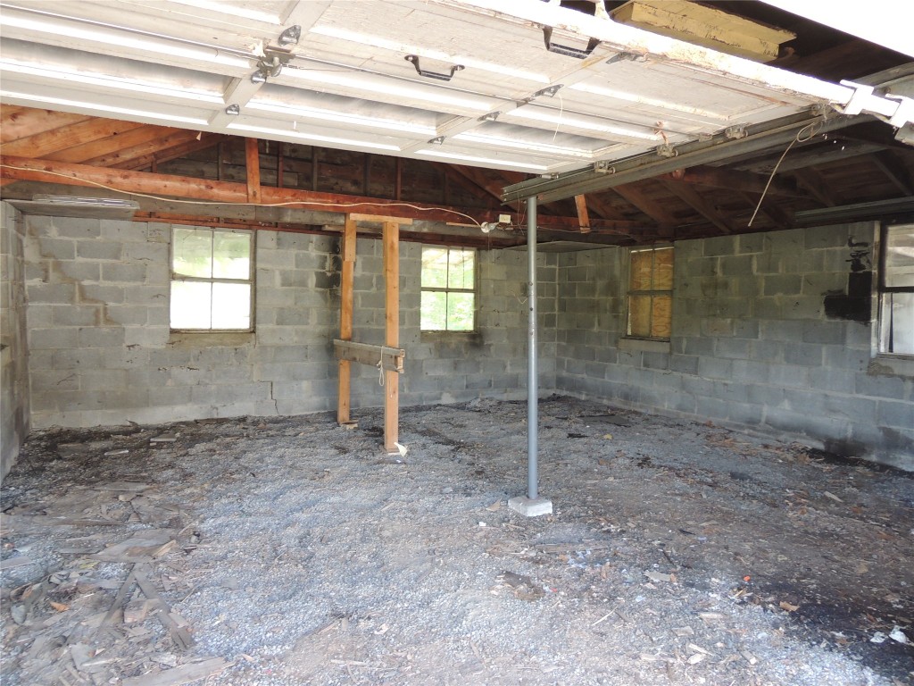 340 Batten Road Owego, NY 13760 - Photo 6 of 26 Gallery Image 6