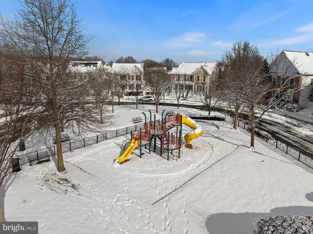 $825,000 | 8 Malsbury Street, Robbinsville, NJ 08691