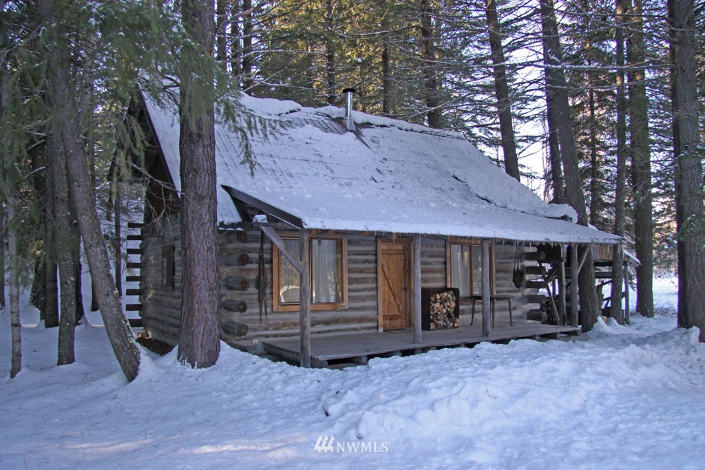 18235 State Rte 20, Unit A Winthrop, WA 98862 - Photo 1 of 25 Gallery Image 1
