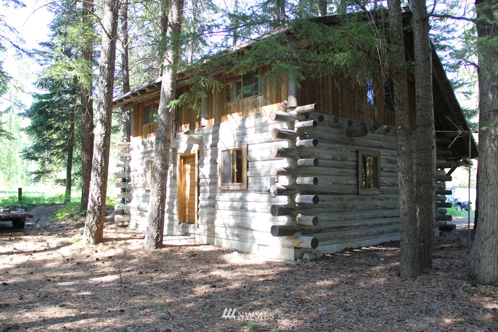 18235 State Rte 20, Unit A Winthrop, WA 98862 - Photo 7 of 25 Gallery Image 7