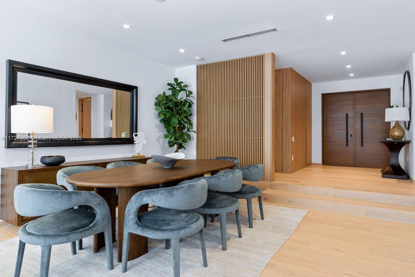 10 Pinta Road Miami, FL 33133 - Photo 17 of 28 a view of a dining room with furniture