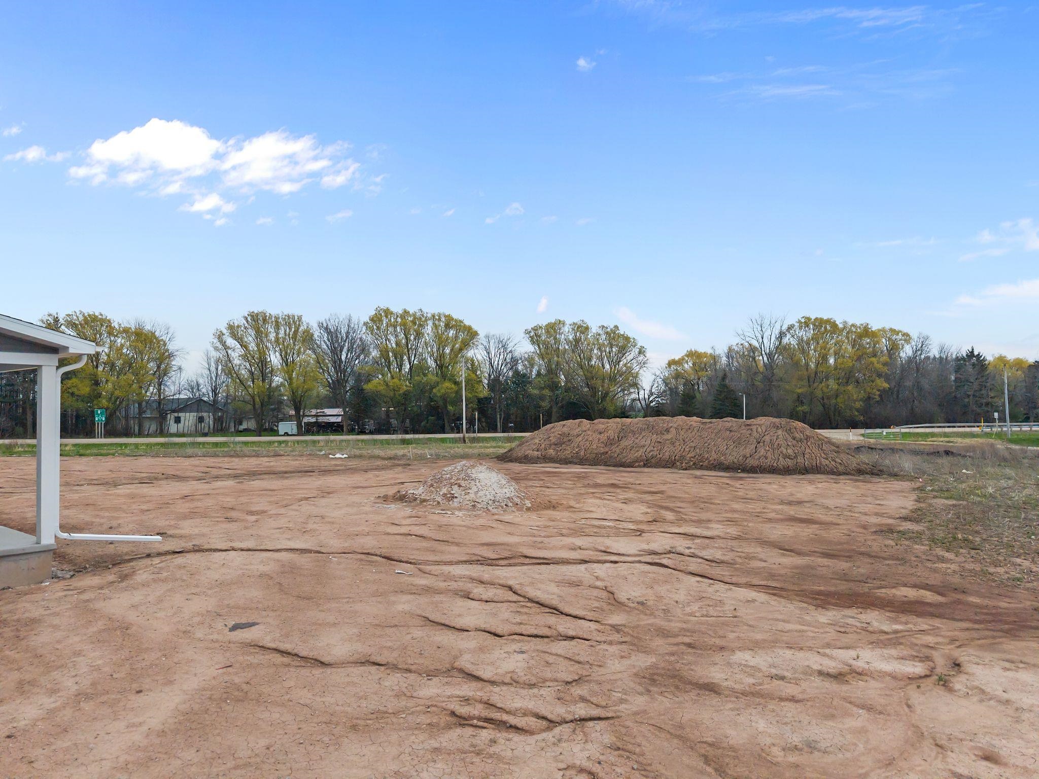 W5759 Roundstone Place Menasha, WI 54952 - Photo 20 of 30