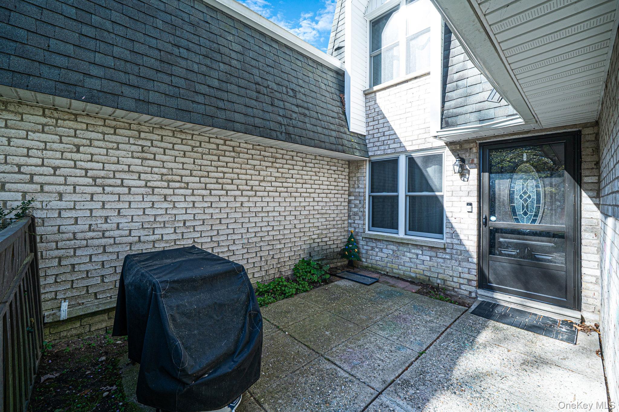 407 Birchwood Road Medford, NY 11763 - Photo 41 of 42