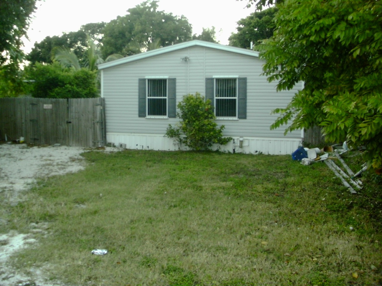 716 Largo Road Key Largo, FL 33037 - Photo 1 of 6 Front