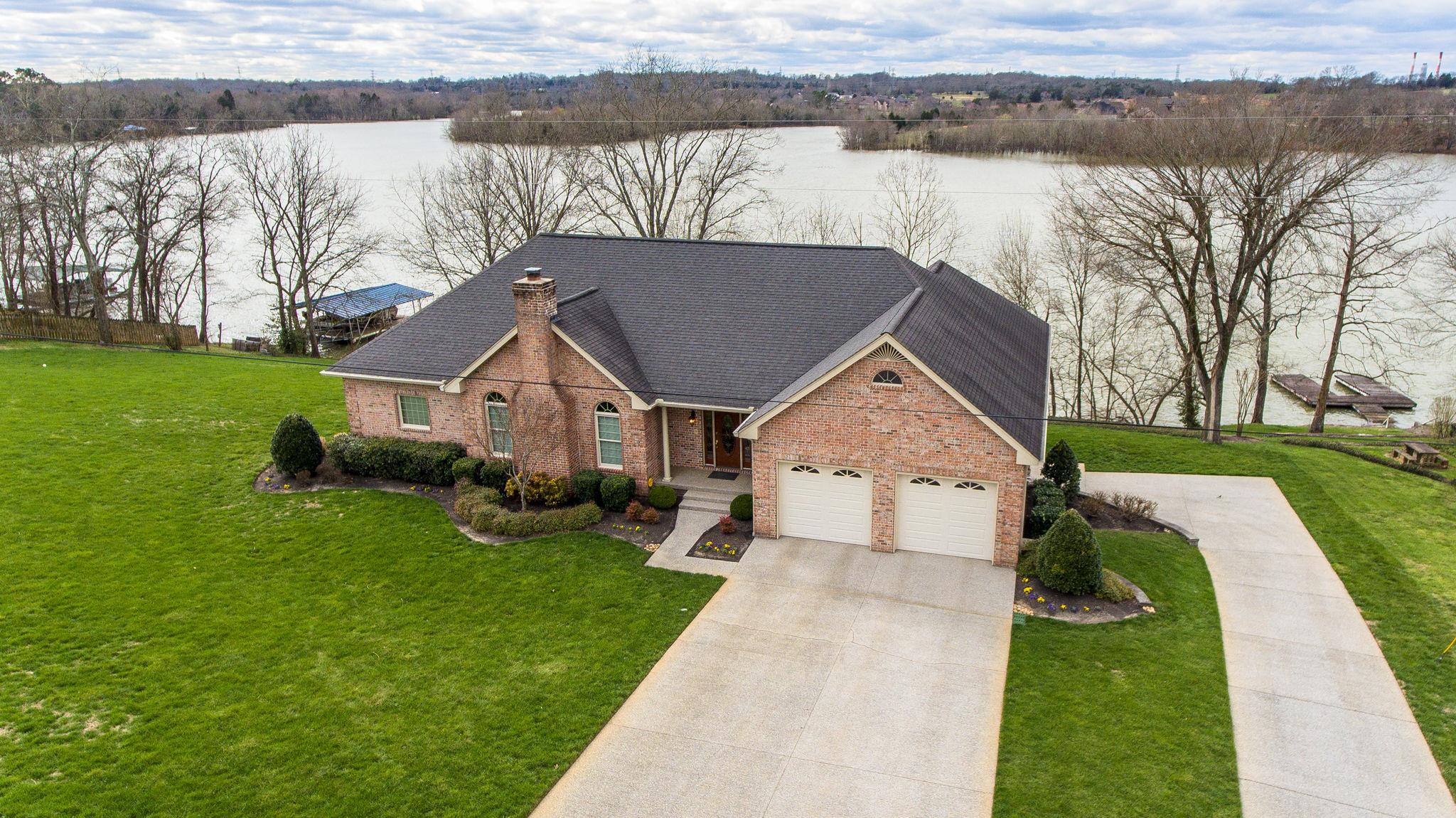 280 North Denny Road Lebanon, TN 37087 - Photo 1 of 30 a view of house with garden