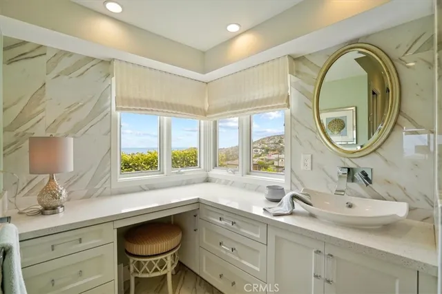 $25,000 | 437 Emerald Bay, Laguna Beach, CA 92651