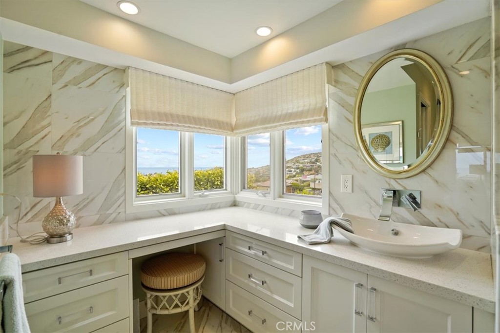 437 Emerald Bay Laguna Beach, CA 92651 - Photo 19 of 34 Primary Bathroom