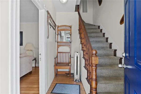 $4,100 | 16 Dean Avenue, Unit 2, Newport, RI 02840