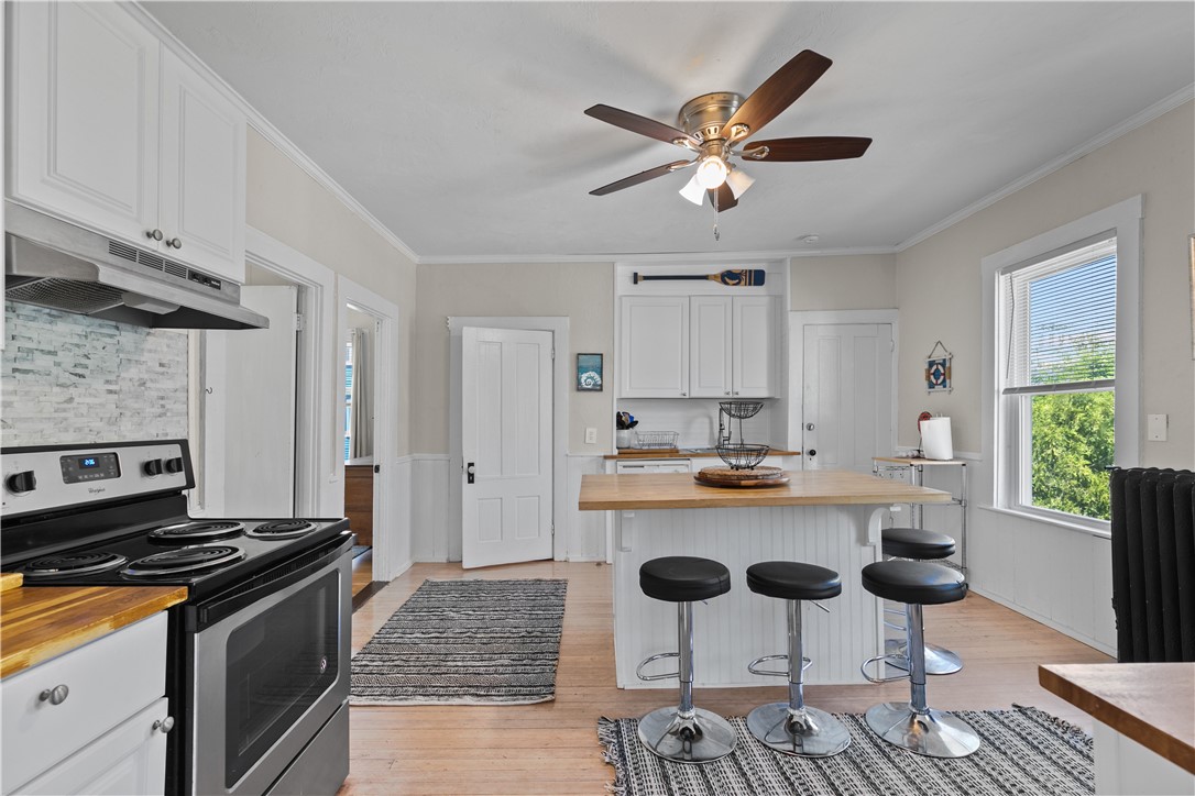 16 Dean Avenue, Unit 2 Newport, RI 02840 - Photo 10 of 21