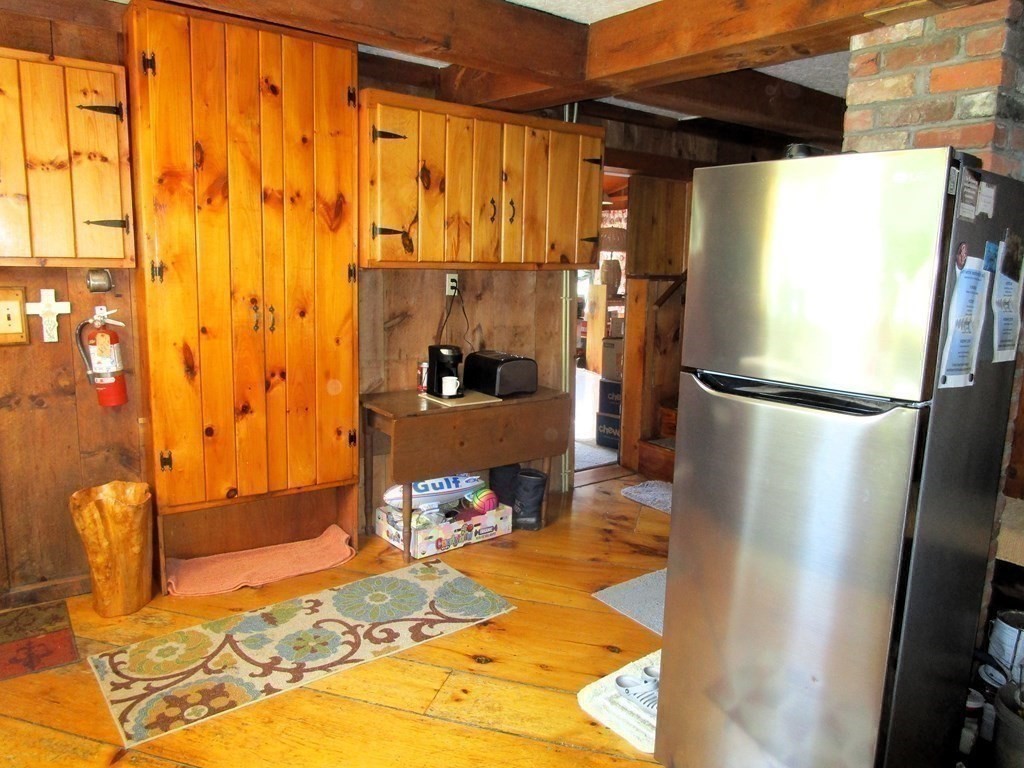 6 Thomas Road Huntington, MA 01050 - Photo 17 of 32