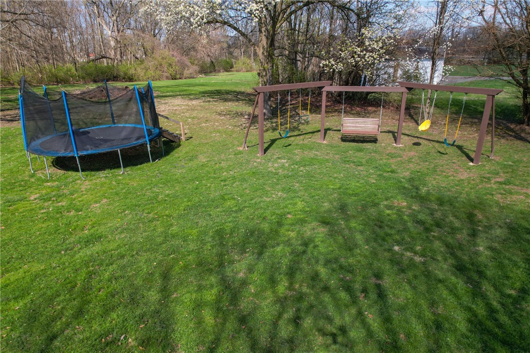 54 Del Vly Road Danville, IL 61832 - Photo 9 of 46