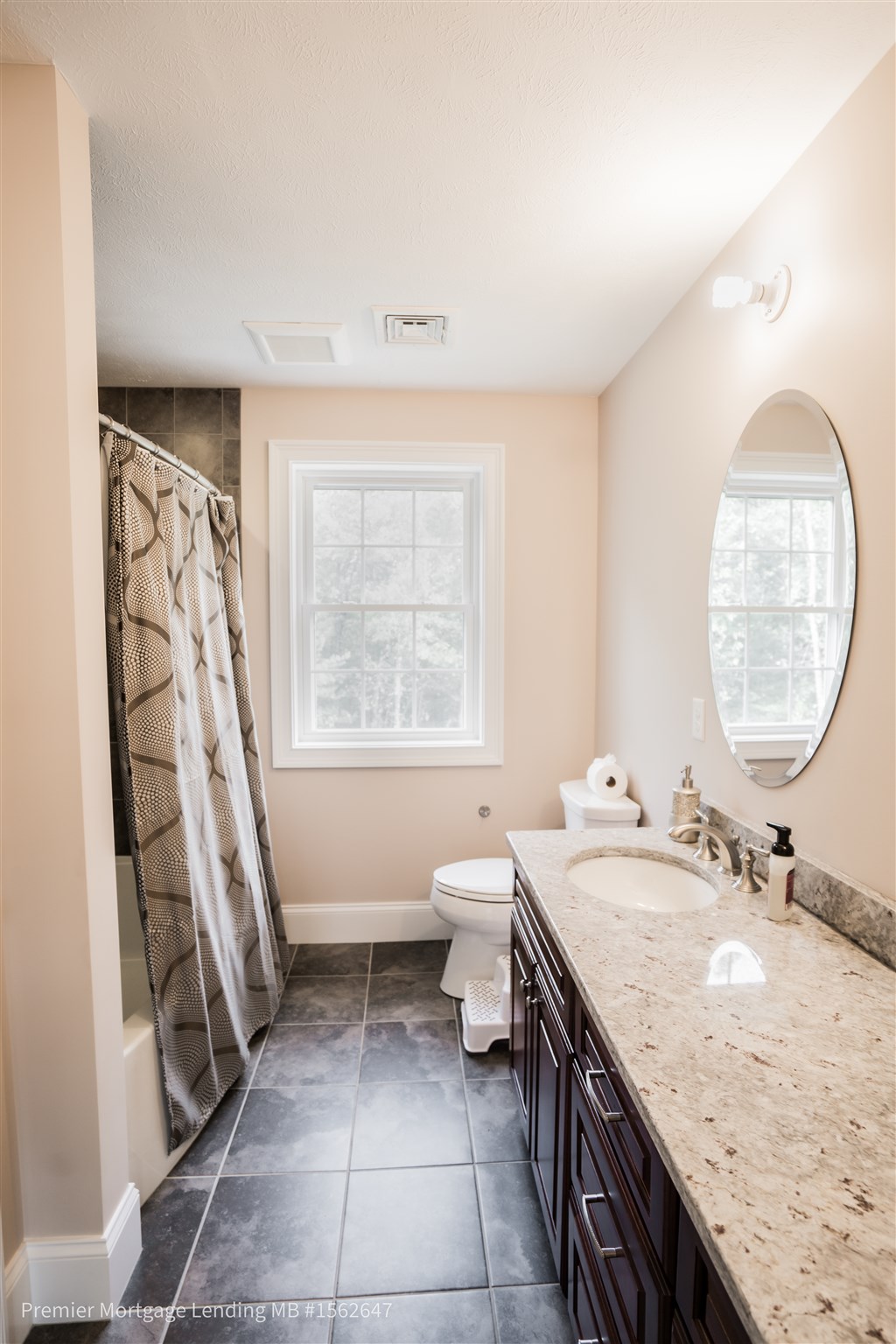 28 London Bridge Road Windham, NH 03087 - Photo 22 of 36