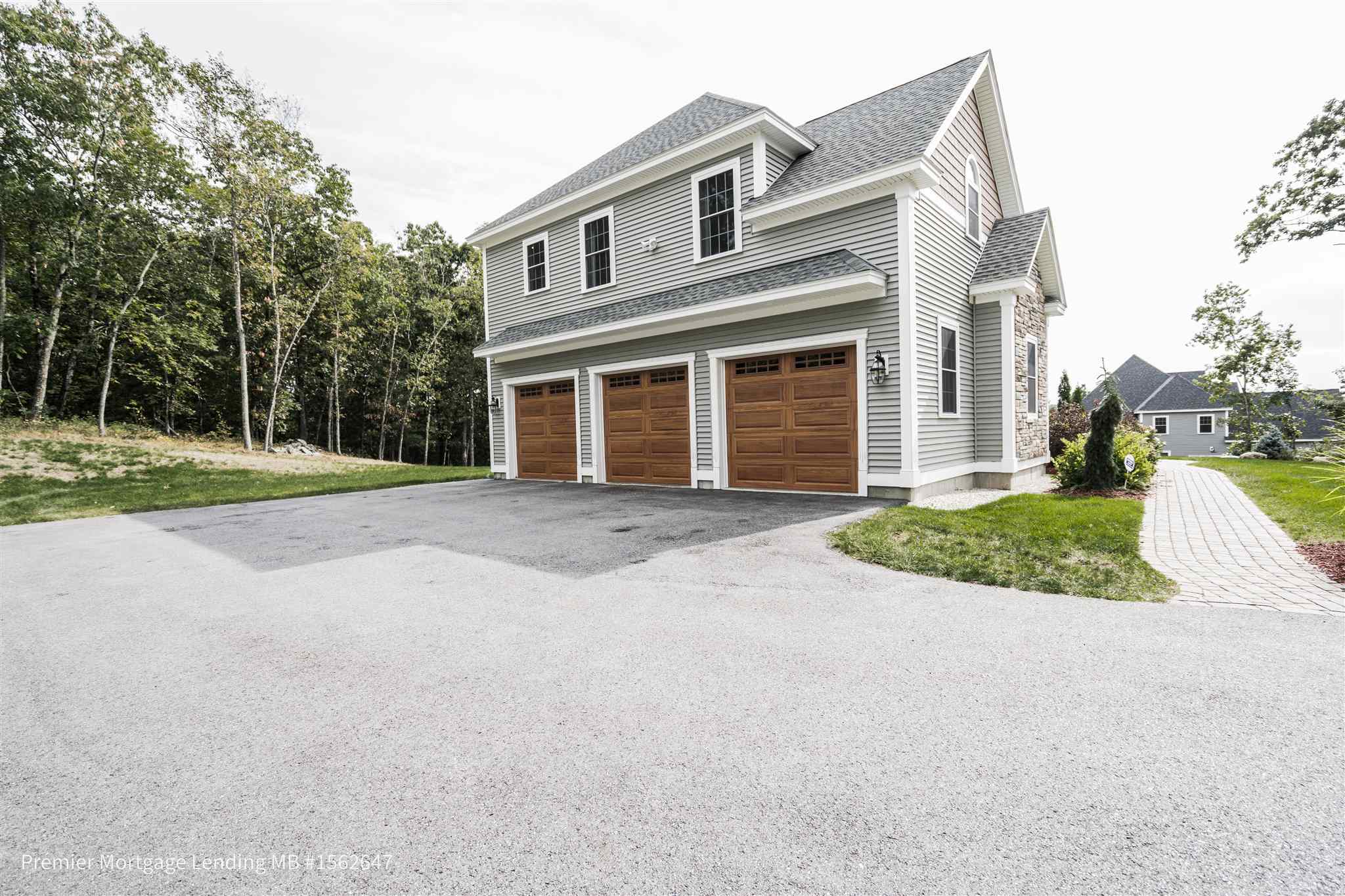 28 London Bridge Road Windham, NH 03087 - Photo 33 of 36