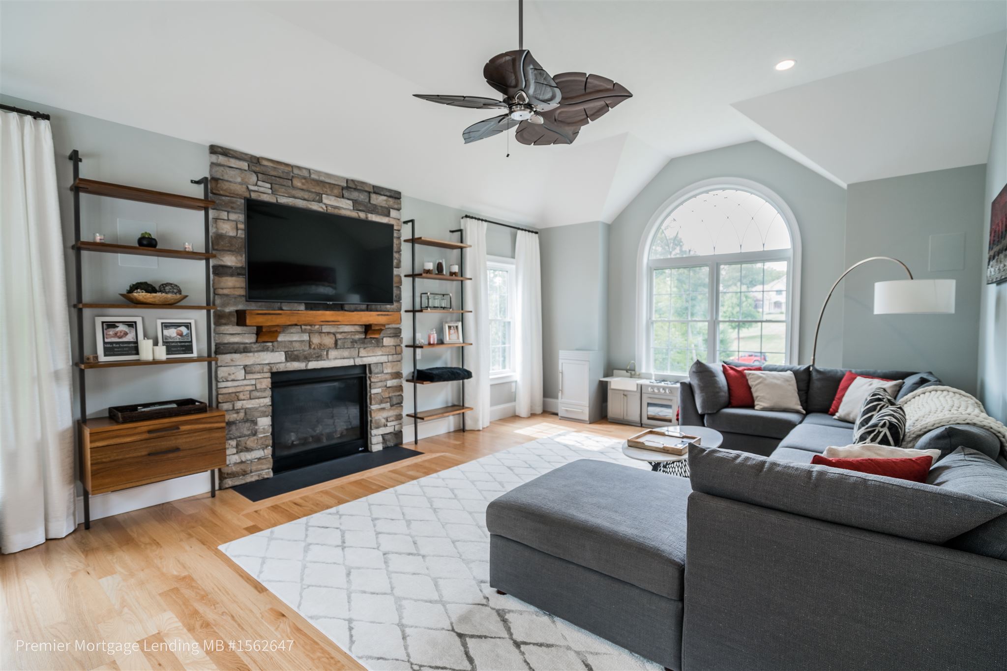 28 London Bridge Road Windham, NH 03087 - Photo 6 of 36