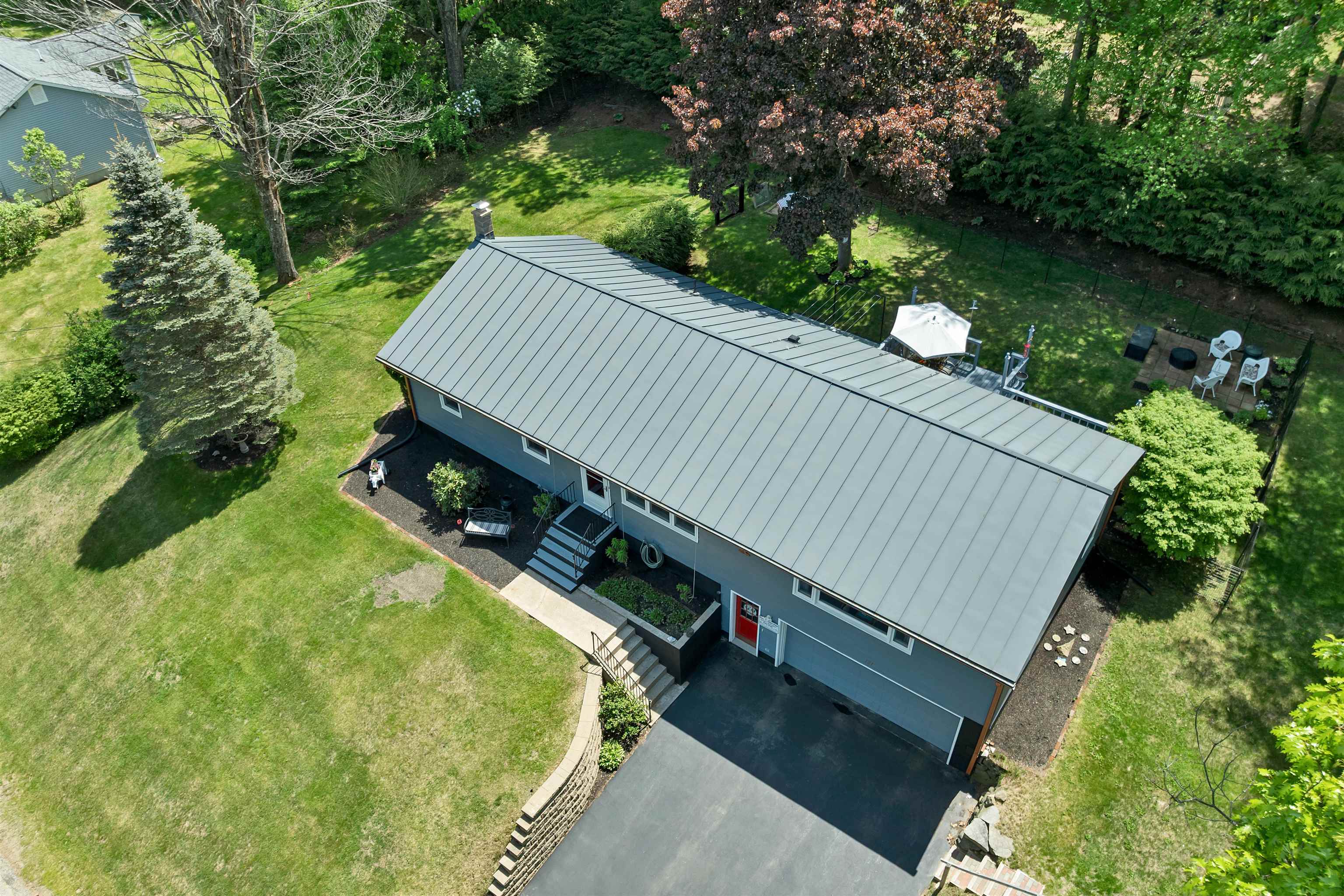 121 Terrace Road Franklin, NH 03235 - Photo 10 of 46