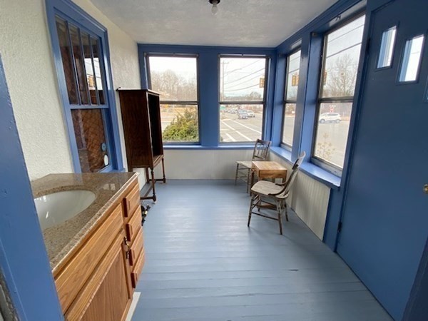 188 Thompson Road Webster, MA 01570 - Photo 13 of 15 Gallery Image 13