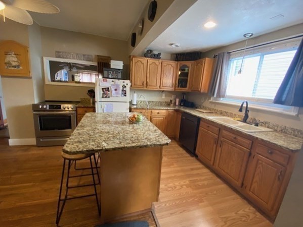 188 Thompson Road Webster, MA 01570 - Photo 6 of 15 Gallery Image 6