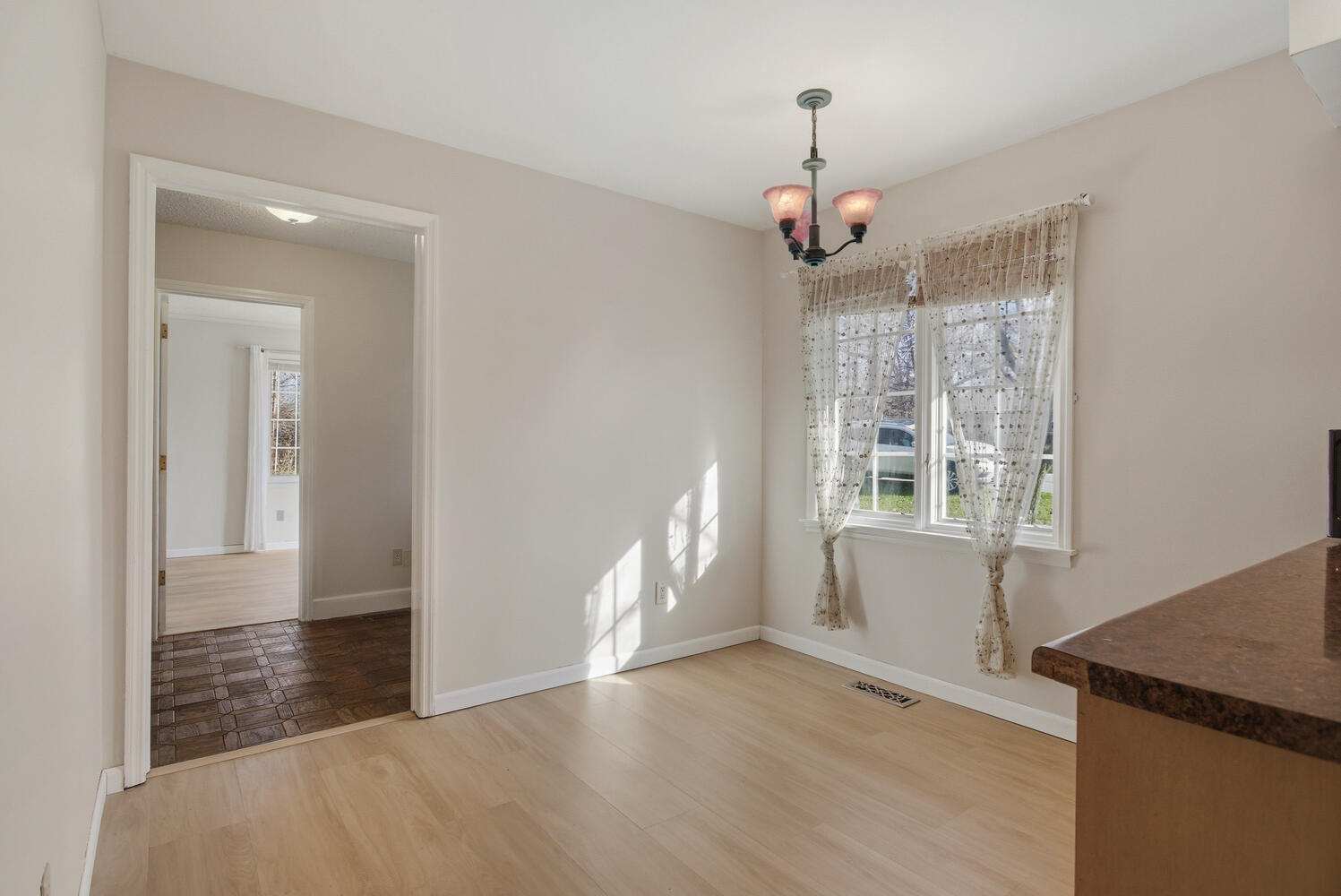 3153 Greenlake Drive Decatur, IL 62521 - Photo 15 of 46